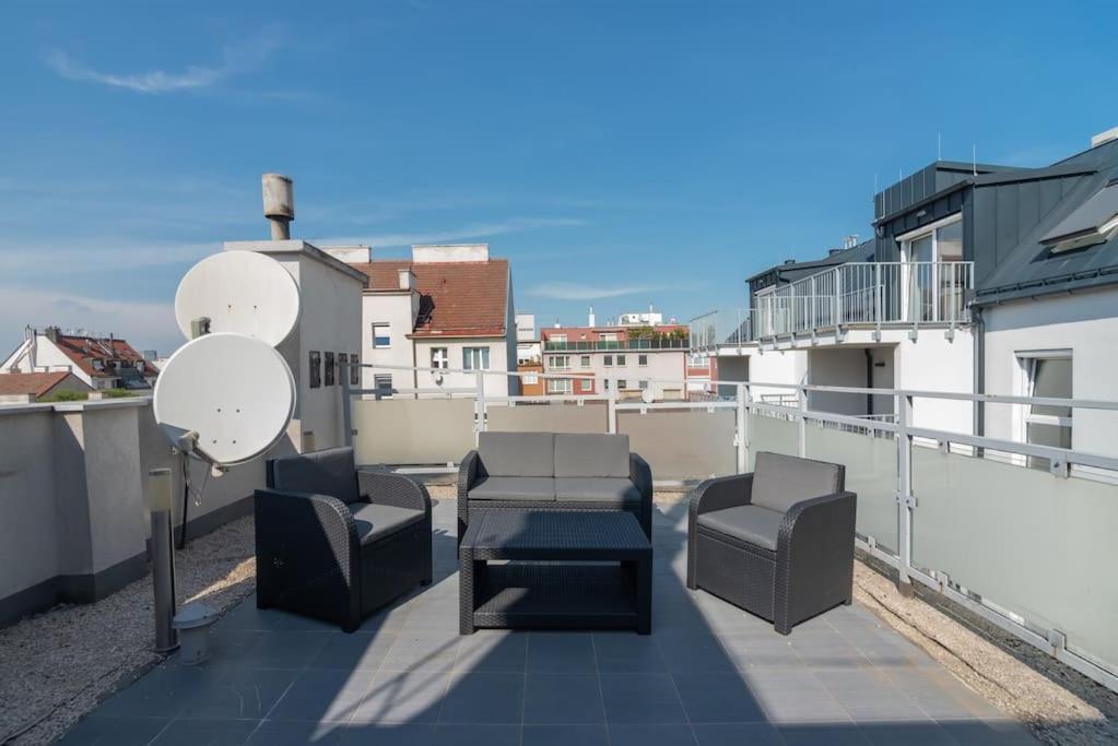Grosse Terrasse, Klimaanlage Und U-Bahn Naehe Apartment เวียนนา ภายนอก รูปภาพ