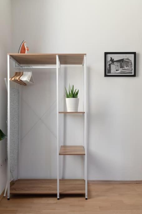 Grosse Terrasse, Klimaanlage Und U-Bahn Naehe Apartment เวียนนา ภายนอก รูปภาพ